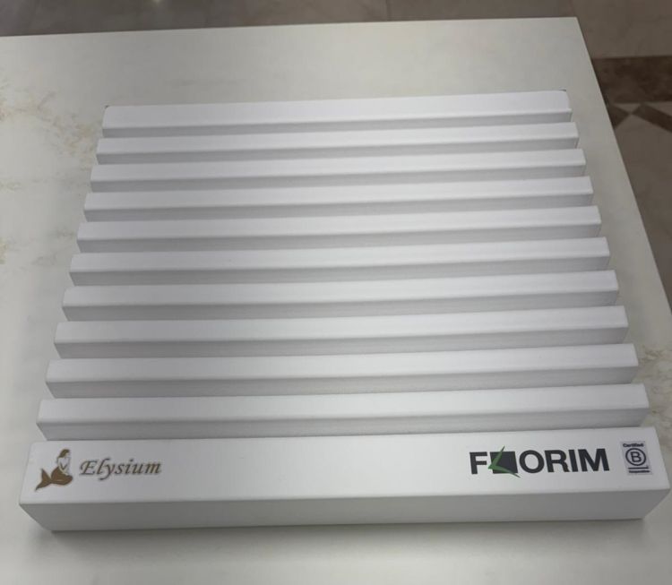 Slab Table Top Display - 10 Slots Slab Table Top Display - 10 Slots